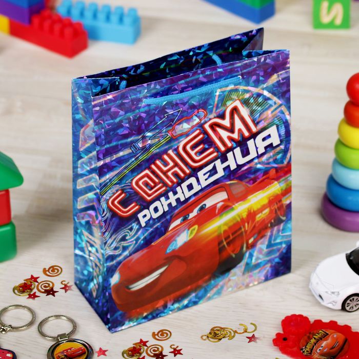 Пакет голография вертикальный "С днем рождения!", Тачки, 18 x 23 см