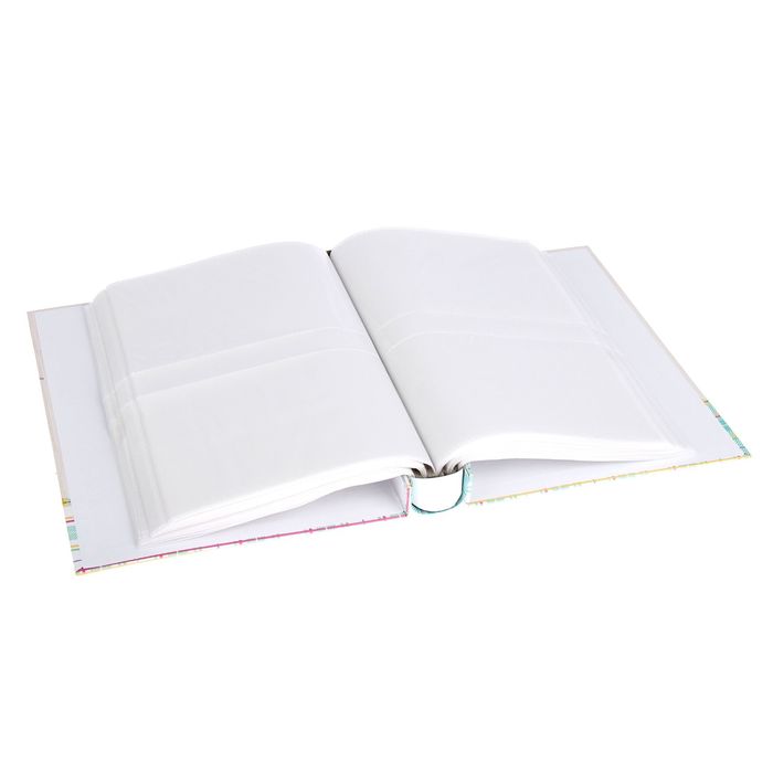 Фотоальбом на 200 фото 10х15 см "Цветик-семицветик" МИКС