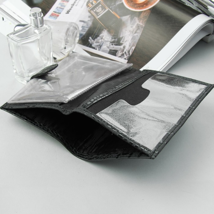 Обложка для автодокументов на кнопке, отдел для купюр, цвет чёрный