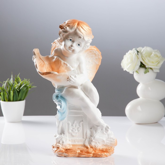 Статуэтка "Ангел с листиком" белая