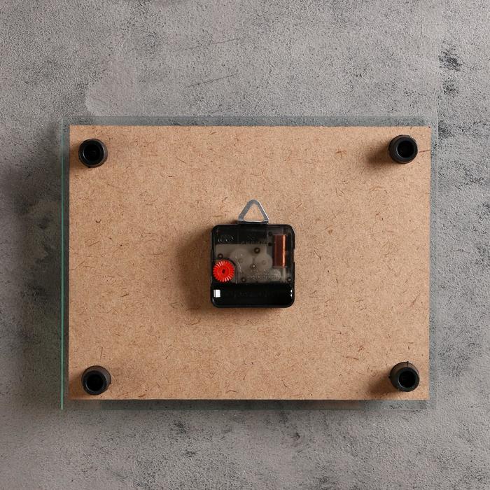 Часы настенные прямоугольные "Лебеди на воде, природа", 20х26 см микс