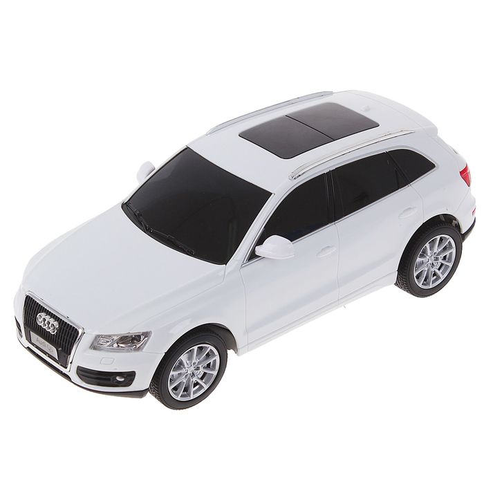 Машина радиоуправляемая "Audi Q5", работает от батареек, масштаб 1:24, световые эффекты, МИКС