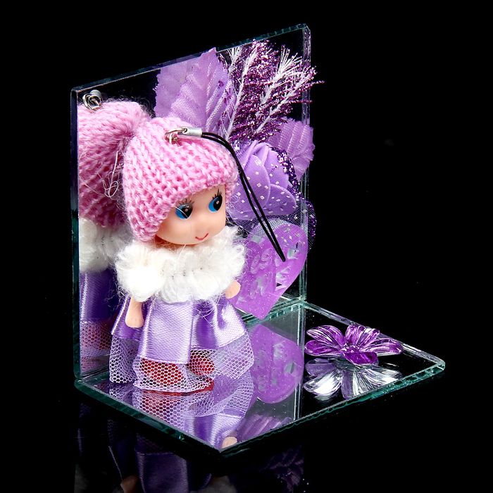 Сувенир "Малышка с сердечком" МИКС