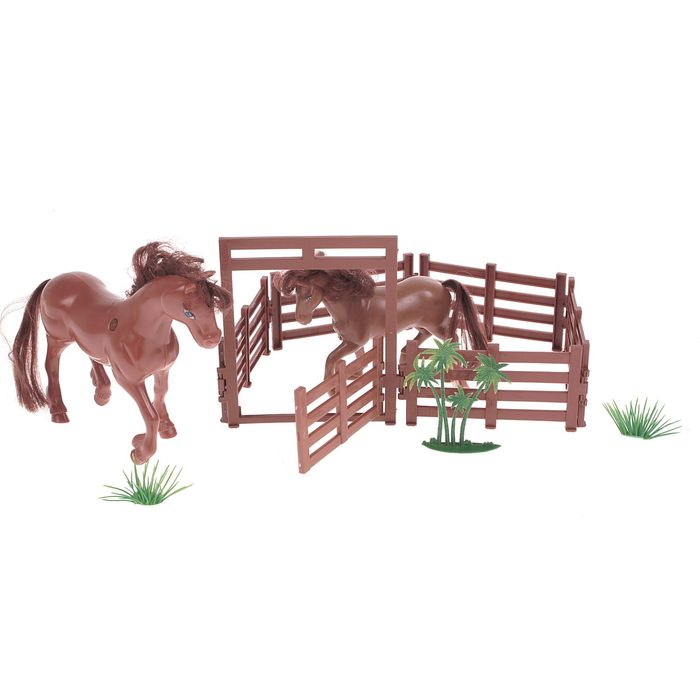 Набор животных "Лошади" с аксессуарами, МИКС