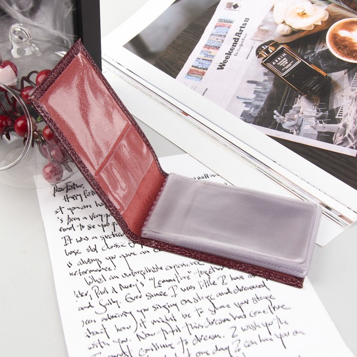 Визитница, 1 ряд, 18 листов, аметист, цвет бордовый