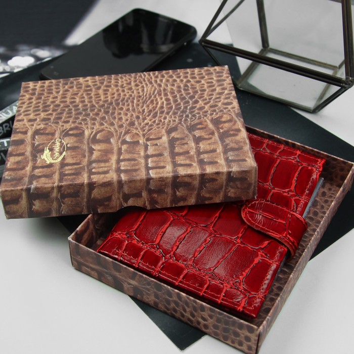 Обложка для автодокументов и паспорта, отдел для купюр, карманы для карт, скат, цвет красный