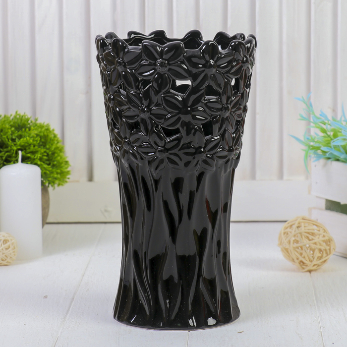 Ваза "Цветочное поле" чёрная