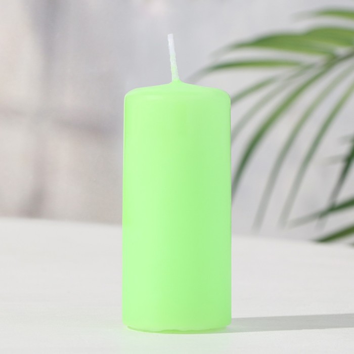 Свеча - цилиндр ароматическая Яблоко, 4х9 см, 11 ч, 88 г, зеленая свеча цилиндр ароматическая вишня 4х9 см 11 ч 88 г бордовая