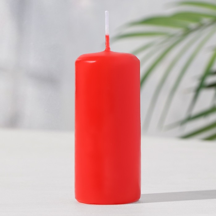Свеча - цилиндр ароматическая Клубника, 4х9 см, 11 ч, 88 г, красная