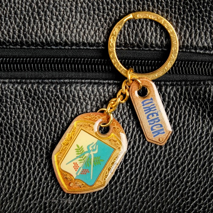 Брелок двухсторонний с заливкой смолой «Ижевск. Герб»