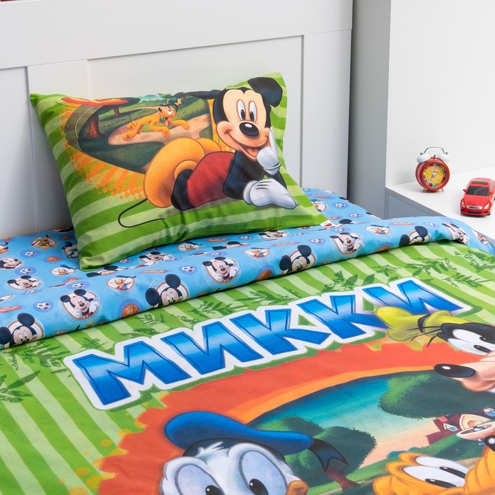 Постельное бельё "Микки Маус и друзья" 1,5 сп., размер 143х215 см, 150х214 см, 50х70 см -1 шт, 100% хлопок, поплин 125 г/м2