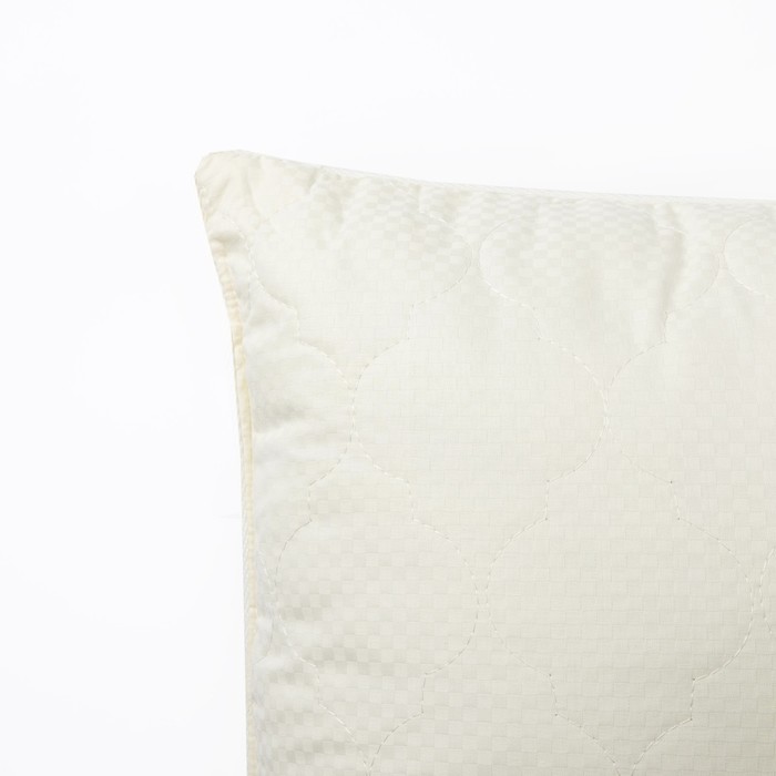 Подушка "Этель" , подстёжка — шёлк, 50х70 см, сатин