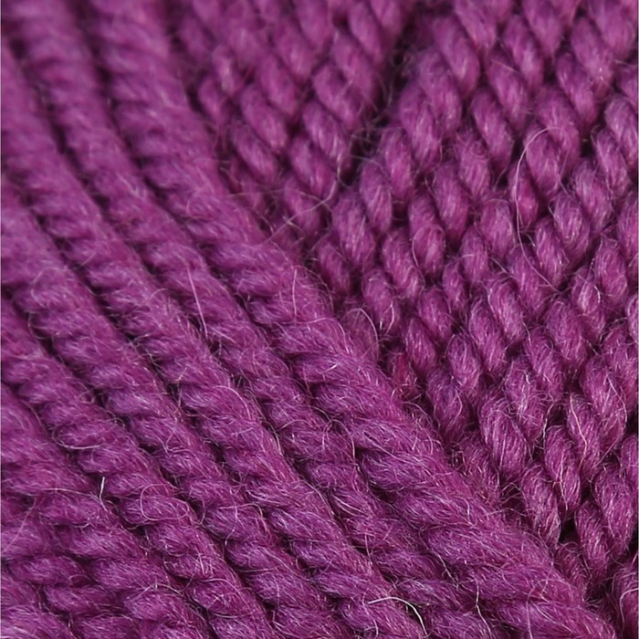 Пряжа "Зимний вариант" 95% имп.шерсть, 5% акрил объёмный 100м/100гр (575-Ярколиловый)