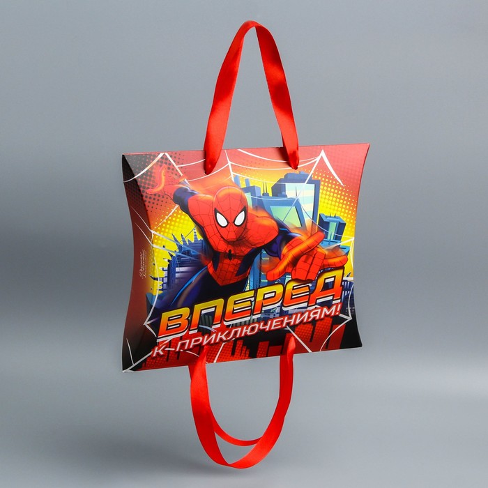 Коробка сборная фигурная "Вперед к приключениям!", Человек-Паук, 19 х 18 см