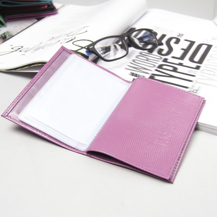 Обложка для автодокументов и паспорта, игуана сиреневая