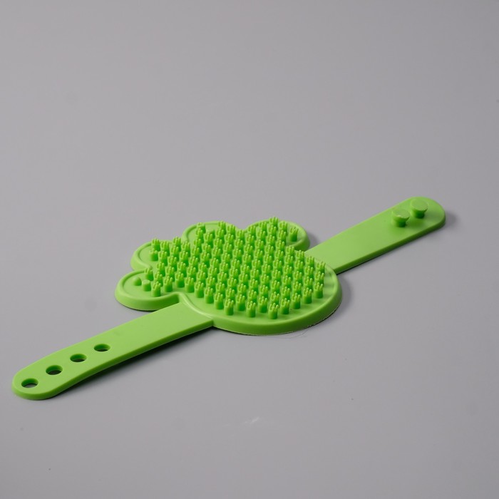 Щетка-наладонник "Лапа", микс цветов