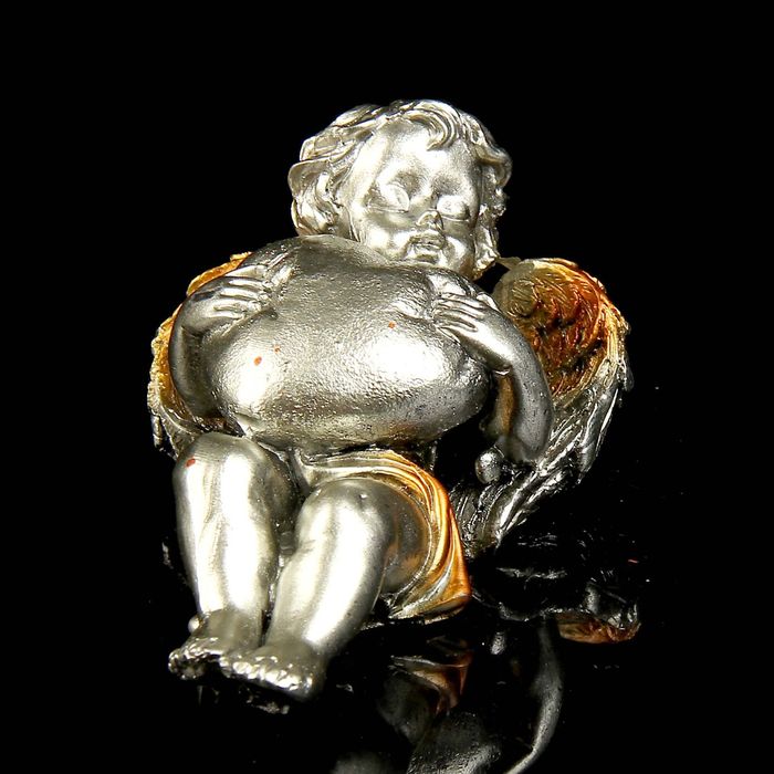 Сувенир "Спящий ангел с сердцем" под бронзу с золотыми крыльями МИКС