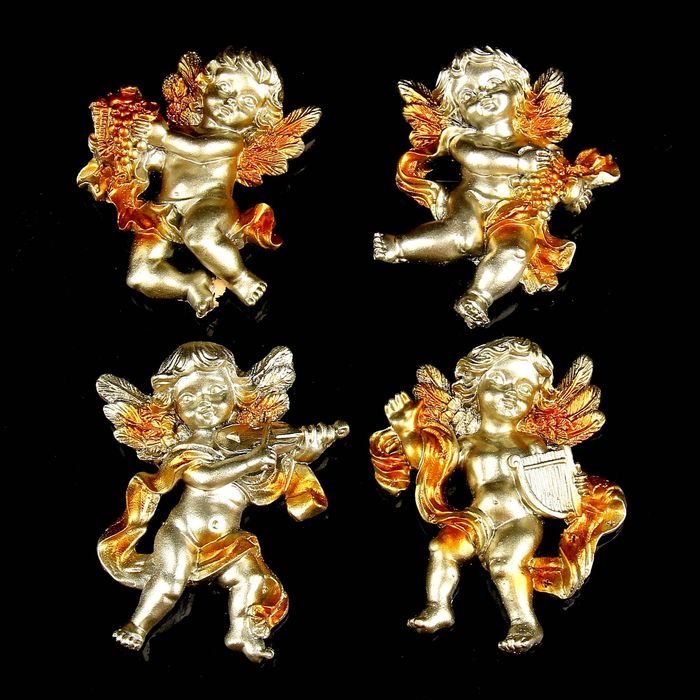 Магнит "Ангелочек-музыкант" под бронзу с золотыми крыльями МИКС