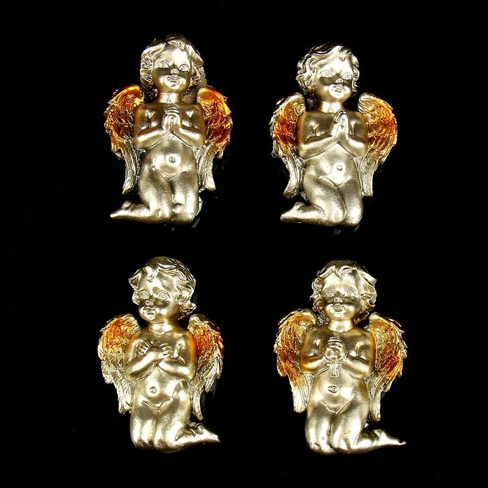 Магнит "Ангелочек молится" под бронзу с золотыми крыльями МИКС