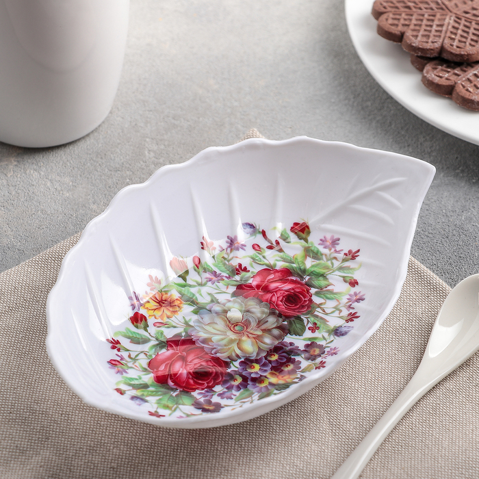 Блюдо фигурное 18х12х3,5 см "Цветение" цвета МИКС