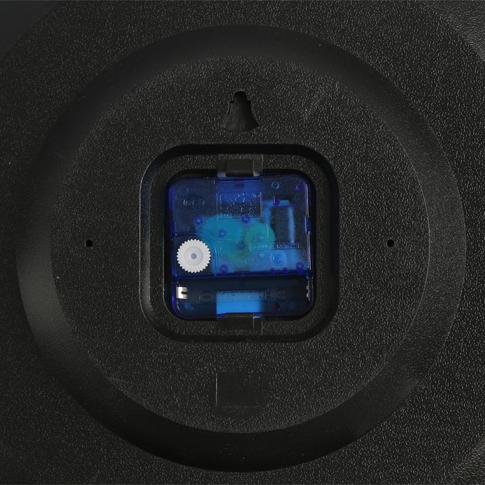 Часы настенные круглые "Римские цифры", деревянные