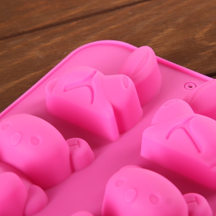 Форма для выпечки "Кролик, мишка, пингвин", 6 ячеек, цвета МИКС