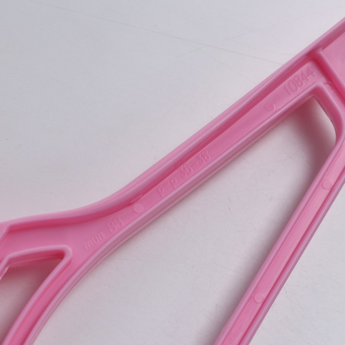 Вешалка-плечики размер 36-38, цвет МИКС