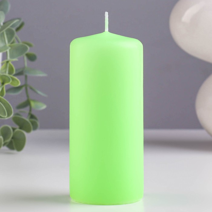 Свеча - цилиндр ароматическая Яблоко, 5х11,5см, 25 ч, 115 г, зеленая