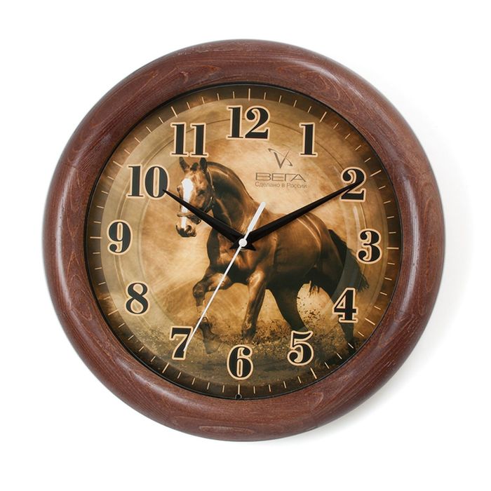 Часы настенные круглые "Конь", деревянные