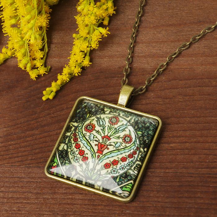 Кулон из стекла Candy цветочный узор, цветной в чернёном золоте 80см