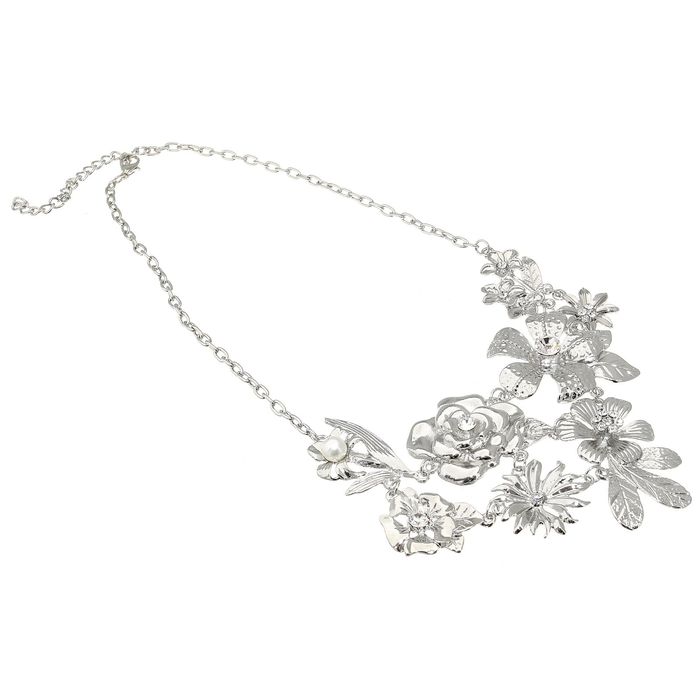 Колье "Цветочный букет", цвет белый в серебре