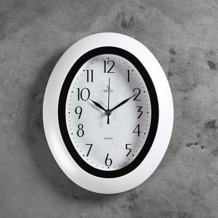 Часы настенные овальные "Хилари", чёрно-белые