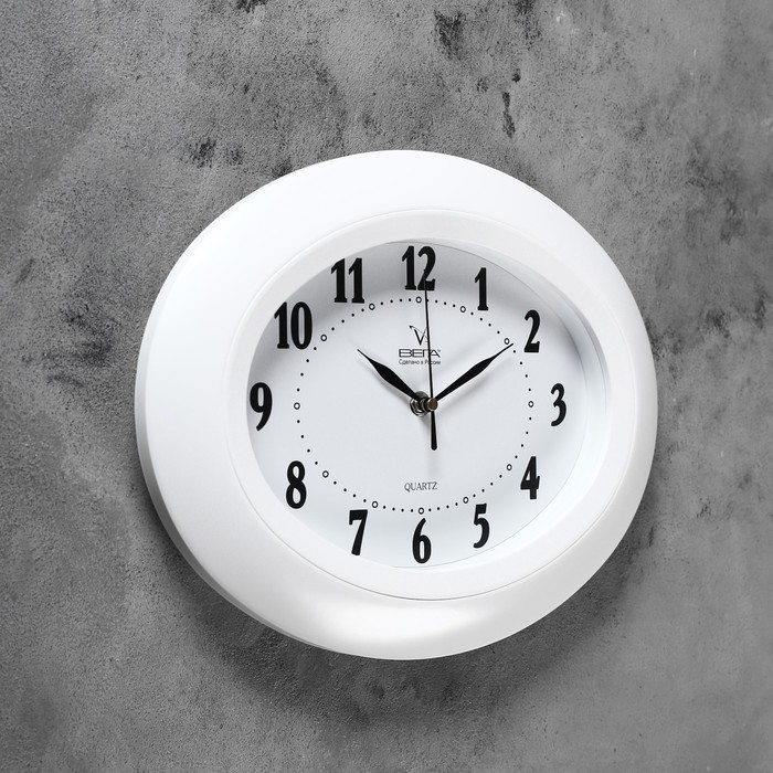 Часы настенные овальные "Беверли", белые