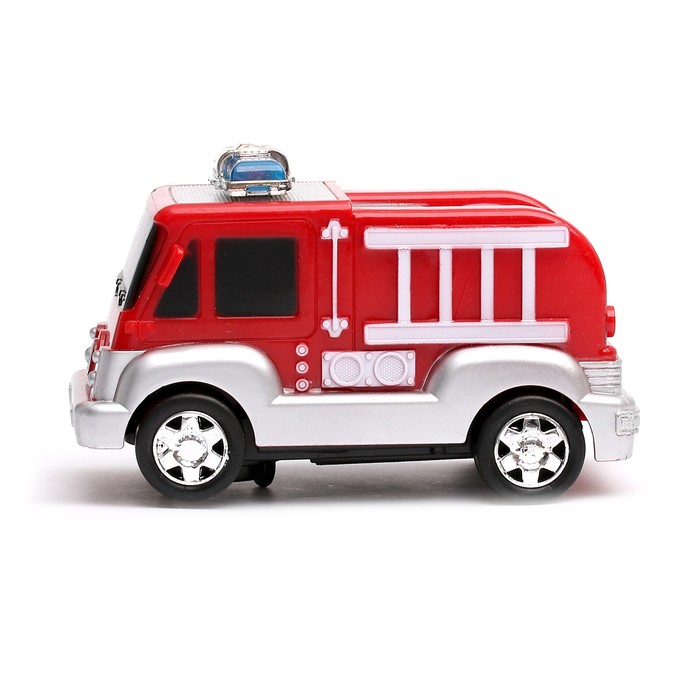 Машина "Пожарная", работает от батареек, световые и звуковые эффекты