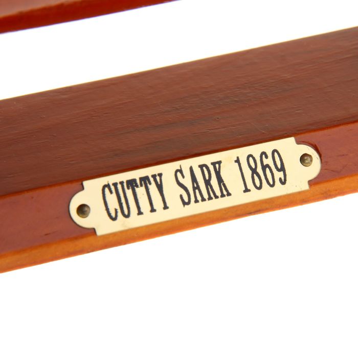 Корабль сувенирный большой «Трёхмачтовый», борта светлое дерево с полосой, паруса белые, 59 х 47 х 10 см