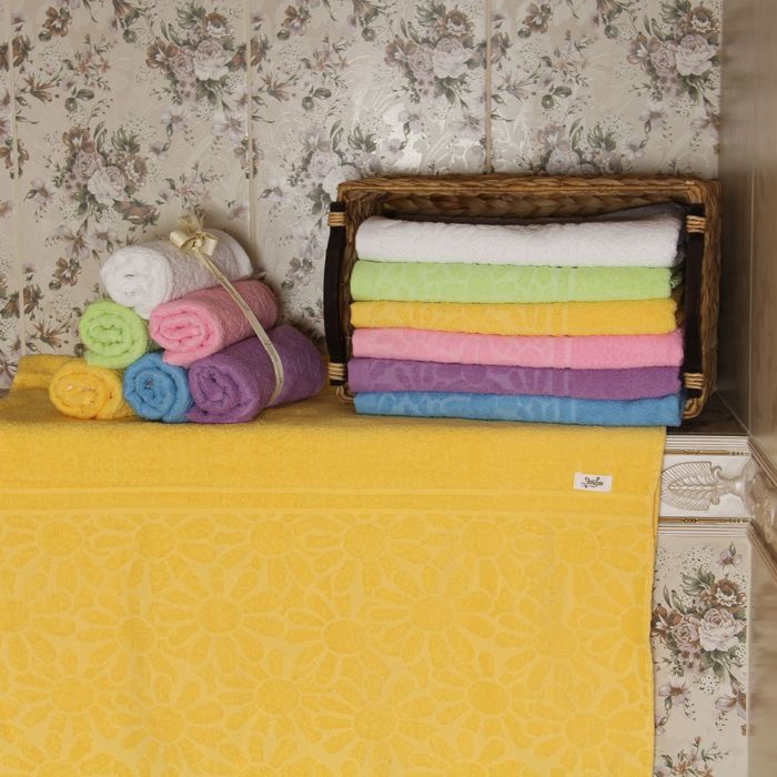 Полотенце махровое "Этель" Герберы желтый 30*70 см, 100% хлопок, 400гр/м2