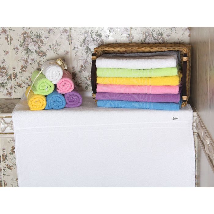 Полотенце махровое "Этель" Герберы белый 30*70 см, 100% хлопок, 400гр/м2