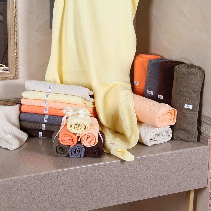 Полотенце махровое "Этель" Орнамент светло-желтый 50*90 см, 100% хлопок, 400гр/м2