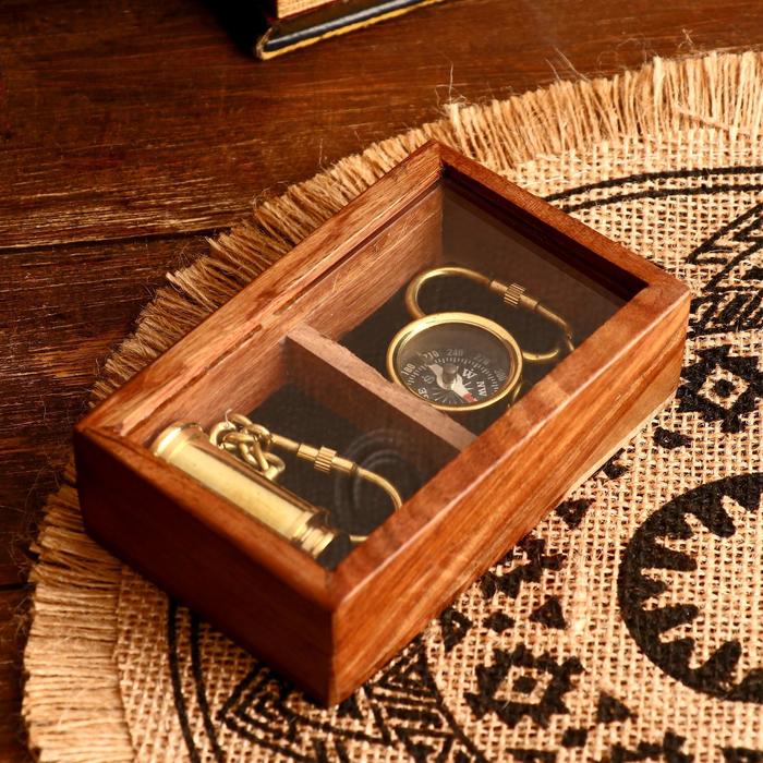 Сувенирный набор в шкатулке "Моряк" (брелок, компас, подзорная труба)