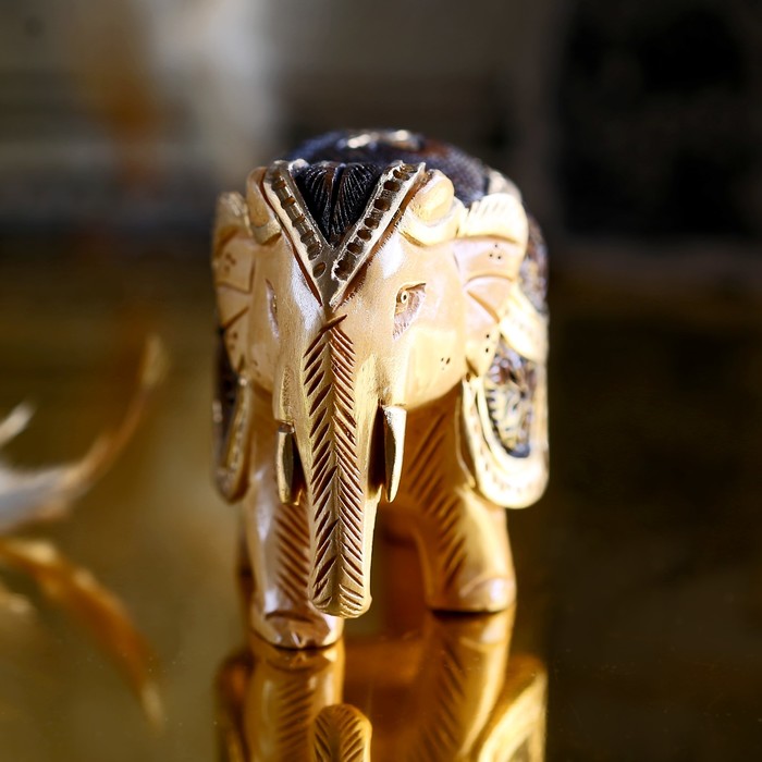 Сувенир "Слон Дели" резной в золоте