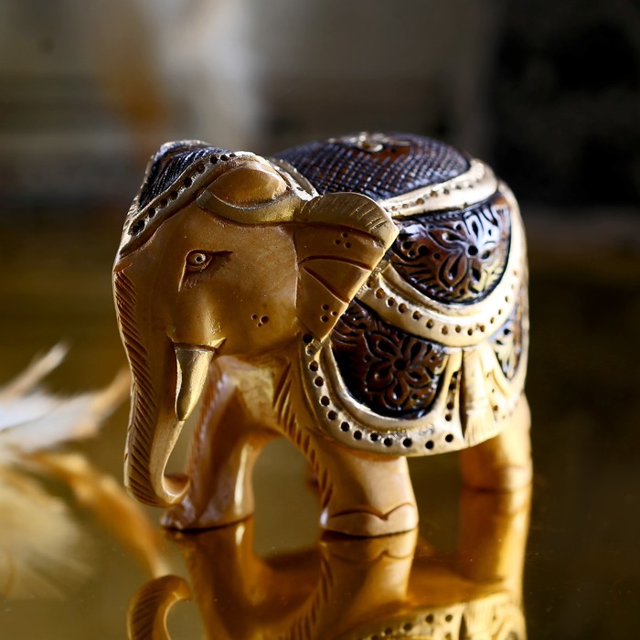 Сувенир "Слон Дели" резной в золоте