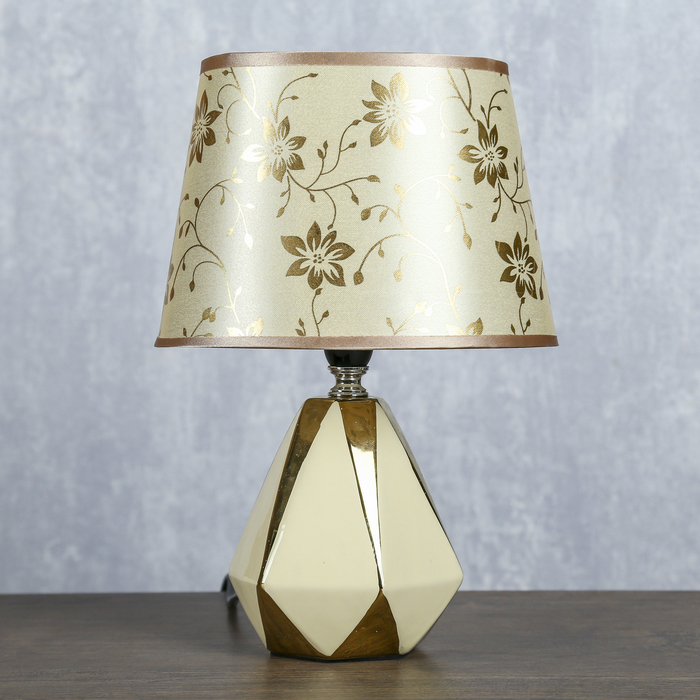 Лампа настольная "Графика"