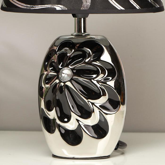 Лампа настольная "Цветущий пион"