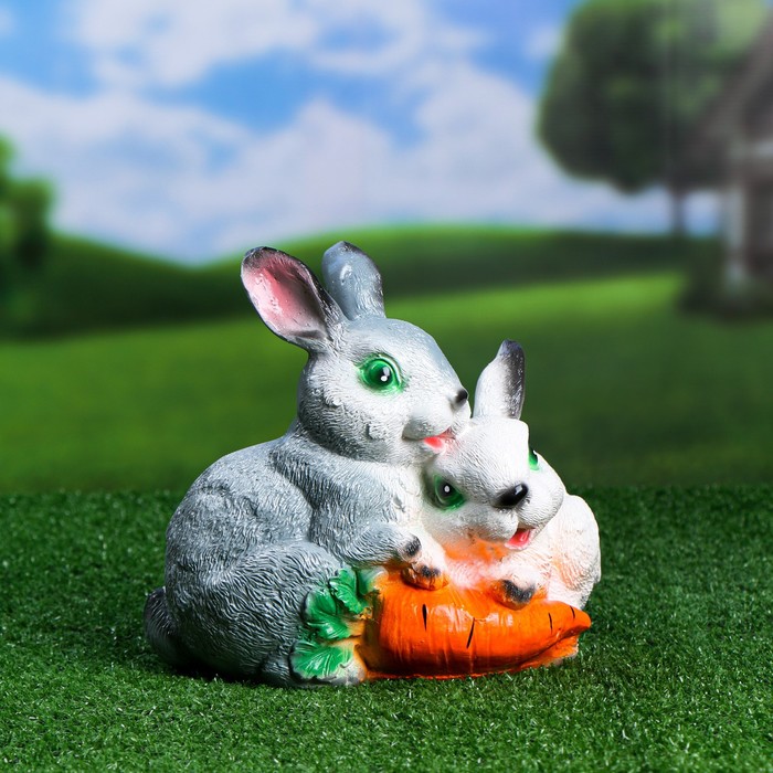 Копилка "Два зайца с морковкой"