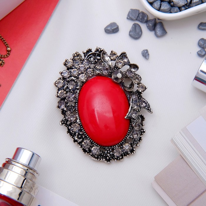 Брошь императрица "Коралл тёмный"