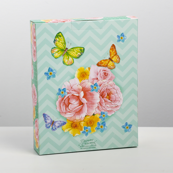 Коробка складная с 3D открыткой "С Днем рождения!"