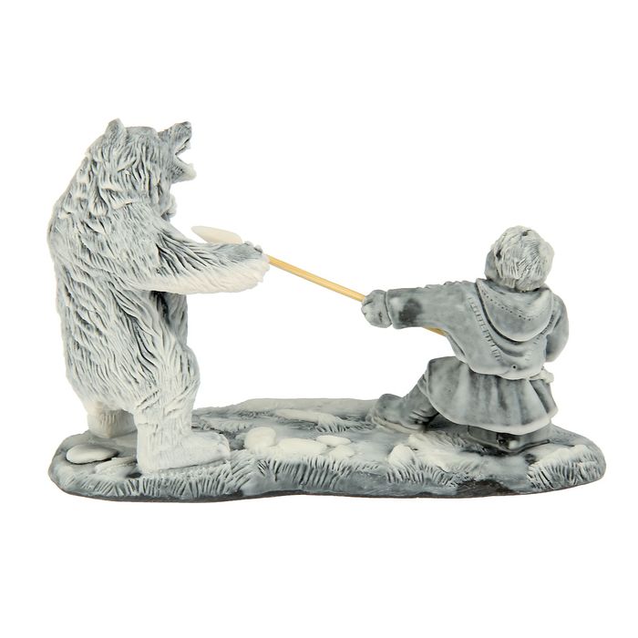 Сувенир "Охотник и Медведь"