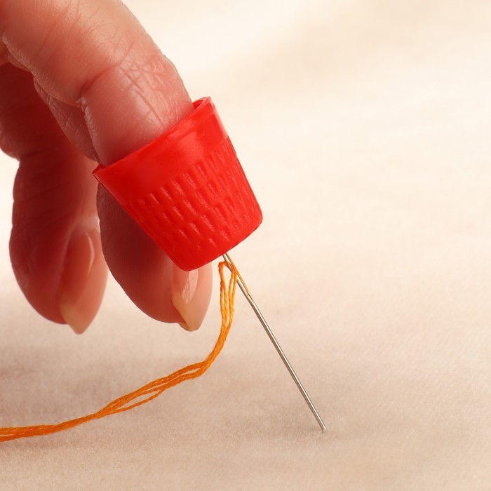 Напёрсток пластиковый, 1,5*1,5см, цвет красный