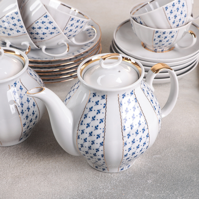 Сервиз чайный "Белый лебедь. Ситец", 21 предмет: чайник 1 л, сахарница 750 мл, сливочник 300 мл, 6 чашек 275 мл, 6 блюдец 15 см, 6 тарелок 17,5 см