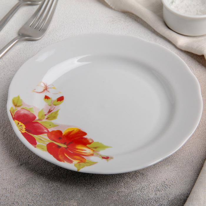 Тарелка мелкая 17,5 см с вырезным краем "Альпийские цветы", рисунок МИКС